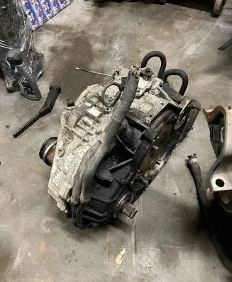 Volkswagen Transporter - Caravelle T5 Automatic gearbox HCD O4C 70304