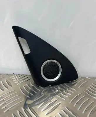 Audi Q5 SQ5 Front door speaker cover trim 8R1035423A