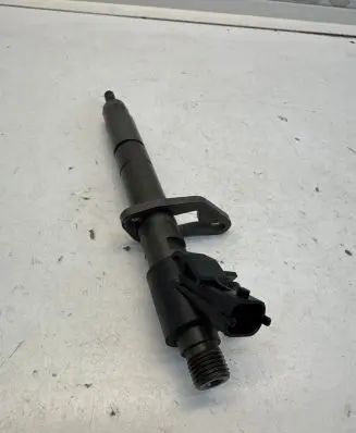 Land Rover Discovery 4 - LR4 Fuel injector 9X2Q9K546DB 0445116 120412