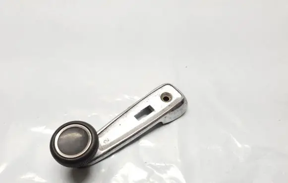 Mercedes-Benz E W123 Front door window winding handle 