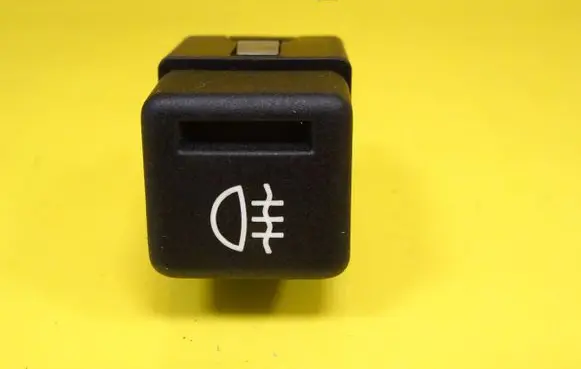 Fog light switch