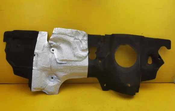 Volkswagen Golf VIII Engine bonnet/hood sound/heat insulation 5WB863353