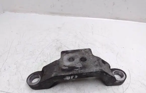 Ford Galaxy Engine mounting bracket HL8022M05