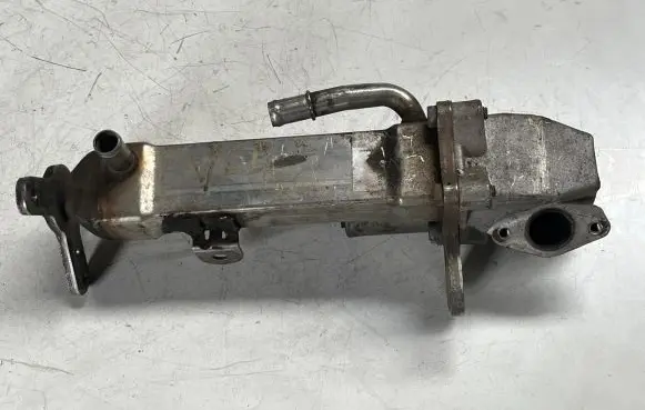 Volvo XC90 EGR valve cooler 30637142 0203A