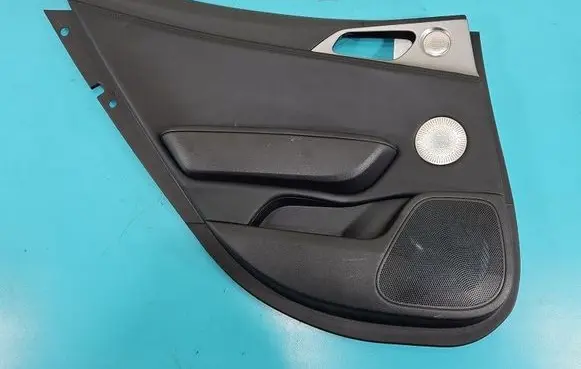 KIA Stinger Coupe rear side trim panel 3657842WK IMPRK1521058