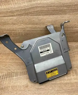 Toyota Prius (NHW20) ABS control unit/module 8954047060 8665220010