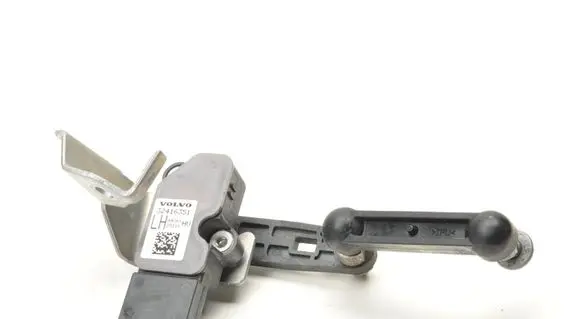 Volvo XC60 Headlight/headlamp level sensor 32416351