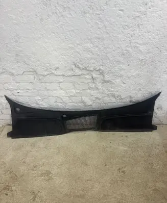 Audi A4 S4 B9 Wiper trim 8W2819403