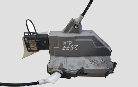 Peugeot 308 Rear door lock 567165