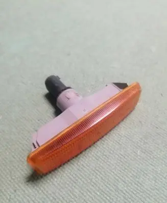 BMW 3 E46 Front fender indicator light 83605889