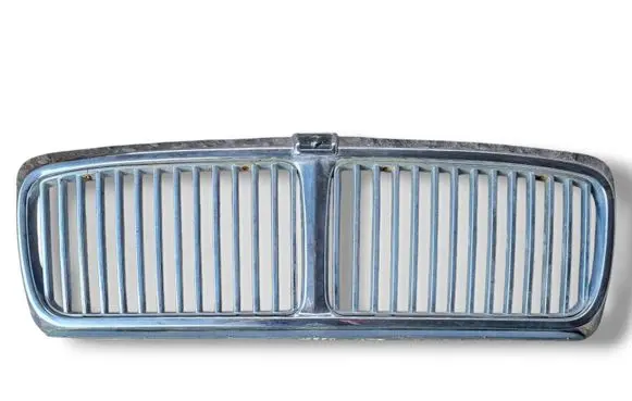 Jaguar XJ X40 Front grill BEC5665