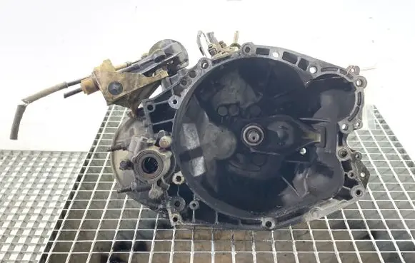 Peugeot 307 CC Manual 5 speed gearbox 20DM37