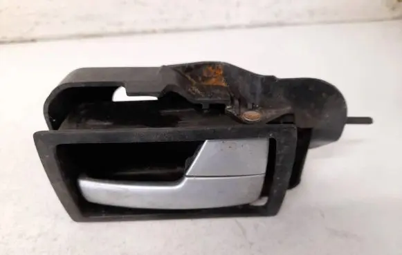 Ford Mondeo Mk III Rear door interior handle 1s71f22600af 1s71-f22600-af