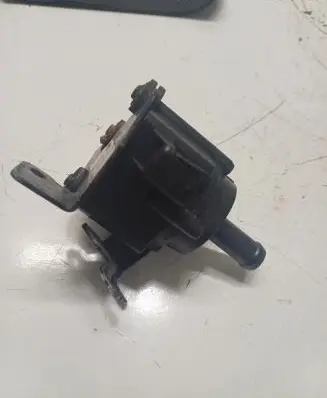 Ford Focus Electric auxiliary coolant/water pump C1BG8C419AA