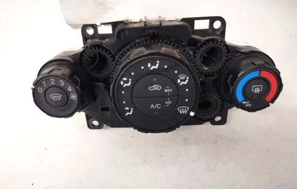 Ford Fiesta Climate control unit c1b119980ce c1b1-19980-ce