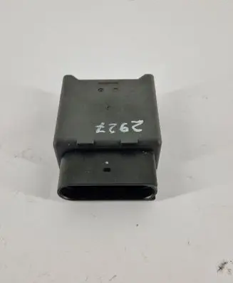 Volkswagen PASSAT B8 Fuel injection pump control unit/module 5Q0906093A