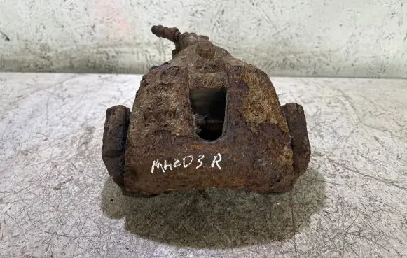 Mazda 3 I Front brake caliper