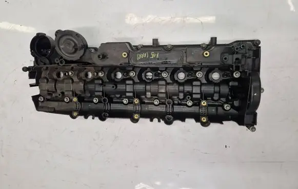 BMW X5 F15 Rocker cam cover 7823181
