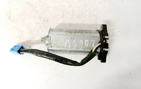 Mercedes-Benz C W203 Seat adjustment motor A2038203642 1-1343-01