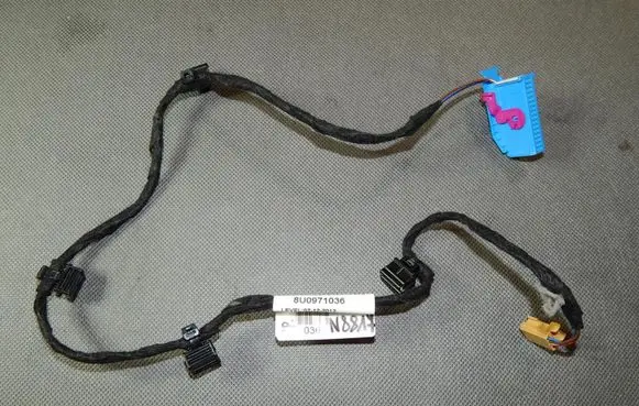 Audi Q3 8U Front door wiring loom 8U0971036
