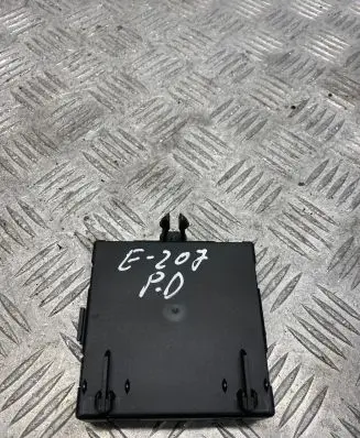 Mercedes-Benz E C207 W207 Door control unit/module A2129004502