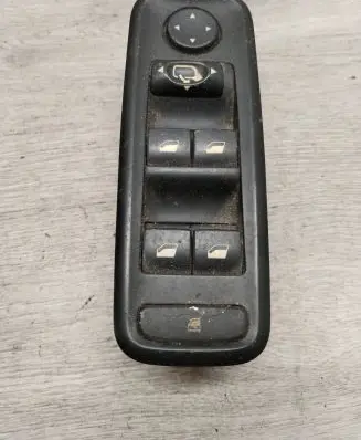 Peugeot 807 Electric window control switch