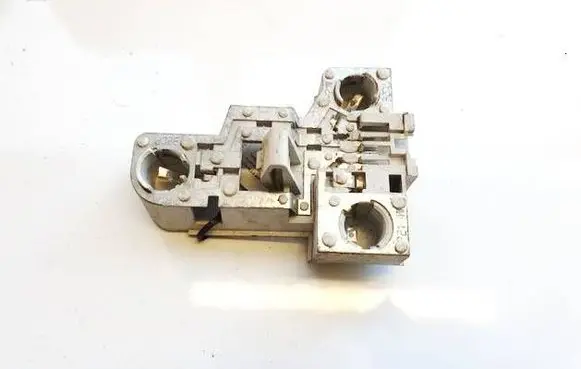 BMW 3 E46 Tail light bulb cover holder 690047E