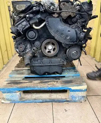 Mercedes-Benz C W204 Engine swap 642982