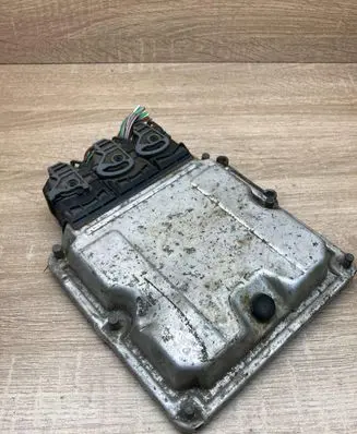Renault Espace - Grand espace IV Engine control unit/module ECU 8200309318 0281011325