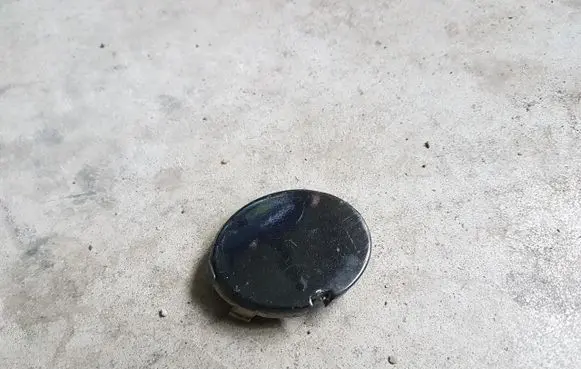Ford Mondeo MK IV Front tow hook cap/cover 