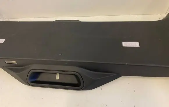 BMW X5 G05 Other trunk/boot trim element 747905500