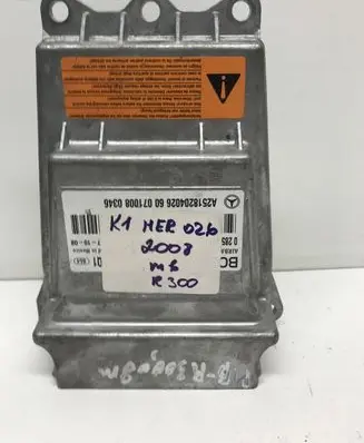 Mercedes-Benz R W251 Airbag control unit/module 0285010216 A2518204026