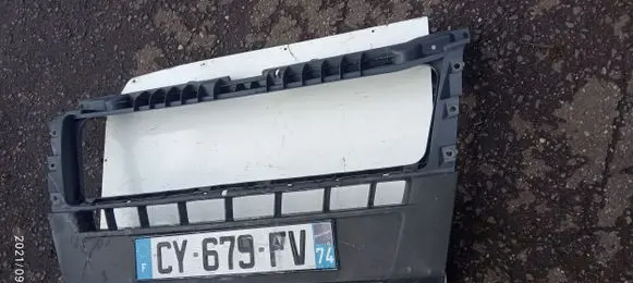 Peugeot Boxer Front bumper 1305760070
