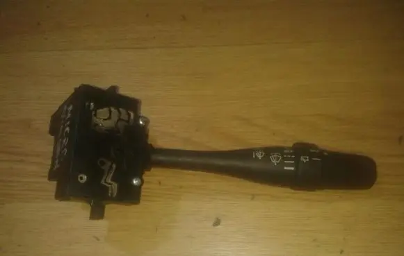 Nissan Micra Wiper control stalk 36928d 54394779d