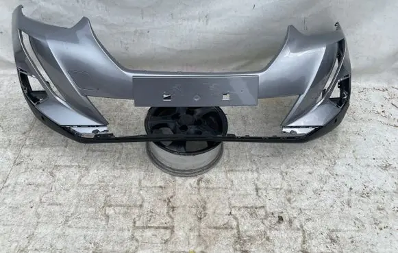 Peugeot 2008 II Front bumper 9828077580