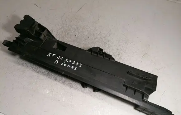 BMW X5 E70 Side radiator support slam panel 7799762