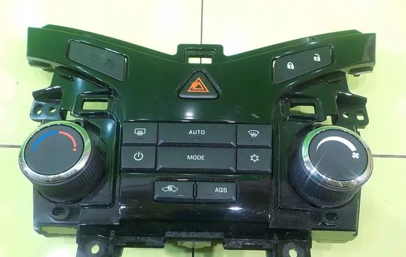 Chevrolet Cruze Other switches/knobs/shifts 17AB46