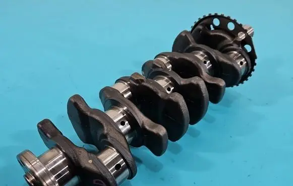 Toyota Avensis T270 Crankshaft 1AD IMPRK1502674
