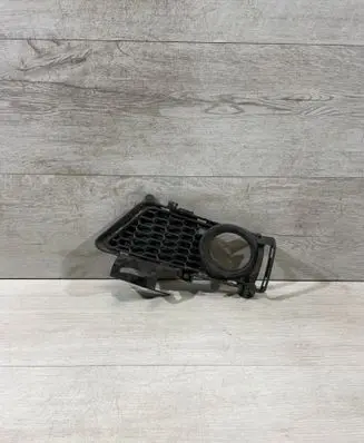 Front bumper lower grill