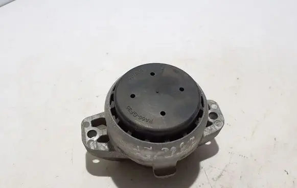 Porsche Panamera (971) Engine mount bracket 971199383A