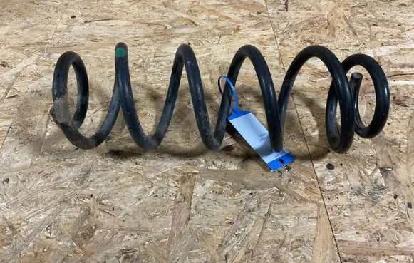 Suzuki SX4 Rear coil spring 