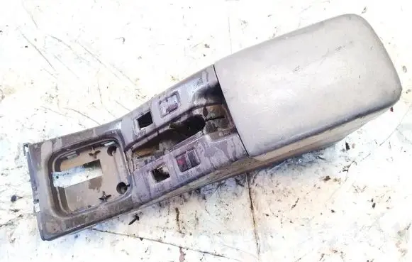 Nissan King Cab, Navara Armrest 96950vj200 96950vj300