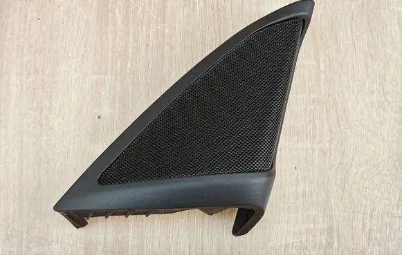 BMW 5 G30 G31 G38 Front door speaker cover trim 7409156