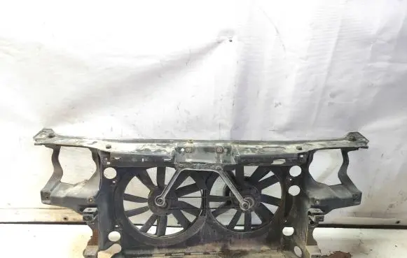 Volkswagen Golf III Radiator support slam panel 191010029M