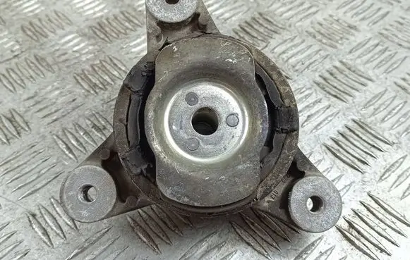 Maserati Levante Gearbox mount 0A236 00335 33120