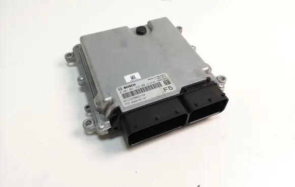 Honda CR-V Engine control unit/module 0281031246 9R7CG70022184