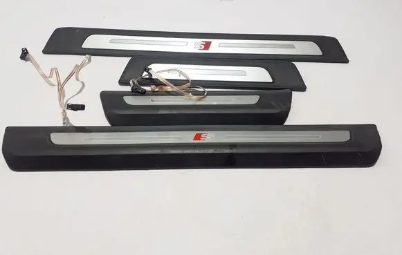Audi Q8 Front sill trim cover 