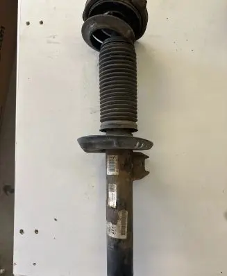 Volkswagen Tiguan Front shock absorber/damper 5N0412021BE 260310B3200 5N0413031K