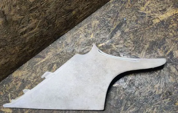 Mercedes-Benz E AMG W211 (A) pillar trim A2116901425 A2116950637