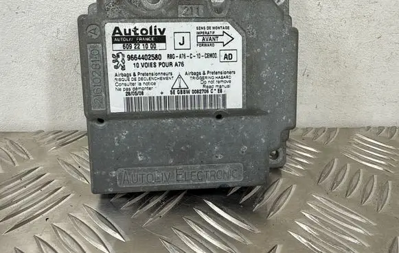Airbag control unit/module